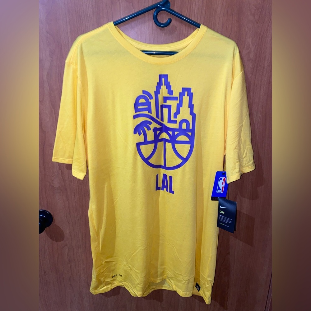 Nike NBA Yellow Lakers Tee with Purple Graphic Design